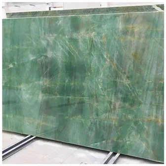 Kwarżit aħdar Emerald