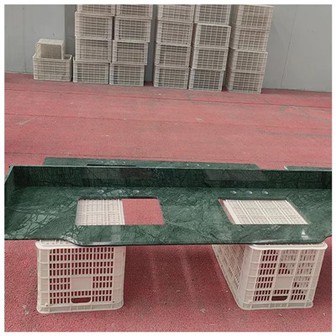 Verde Gwatemala Irħam Vanity Tops